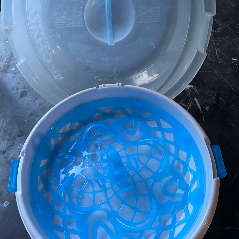 Munchkin sterilizer - Picture 3 of 5